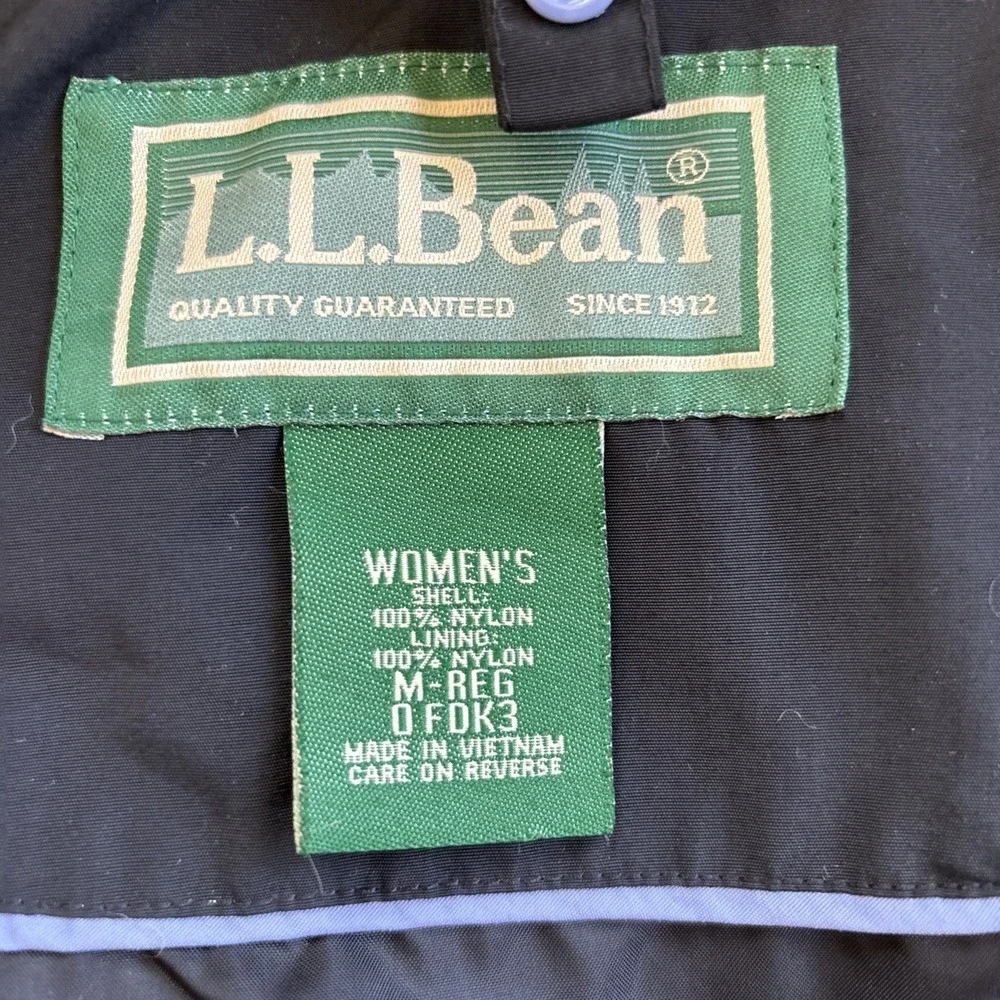 L.L.Bean Women MED Jacket Coat Parka Lightweight Waterproof Hood‎ Ski Snow Black